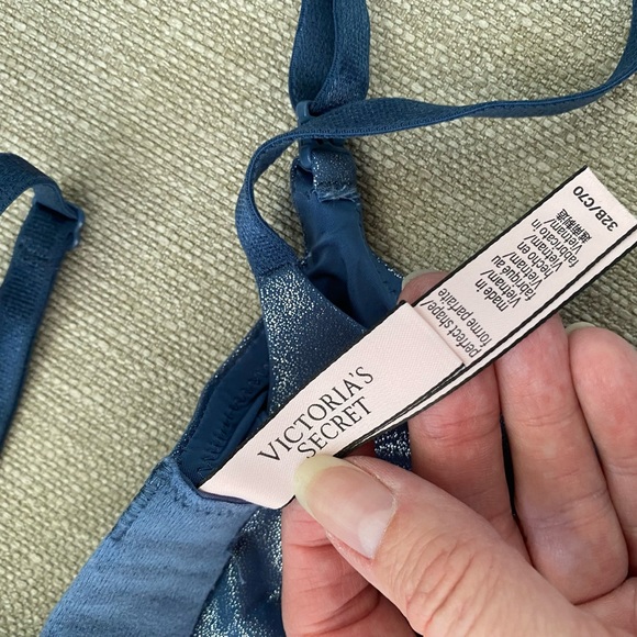 Victoria’s Secret Blue Perfect Shape Bra 32B - Picture 4 of 4